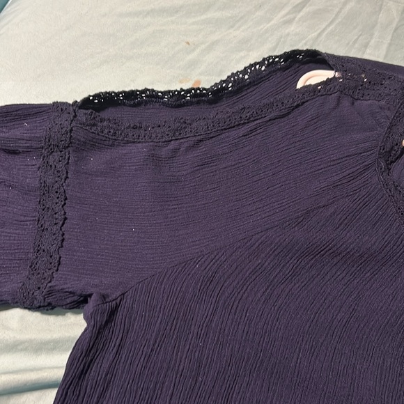 Westport 2X rayon blue cold shoulder lace tunic. Good condition. Pretty. Nice - Picture 8 of 11